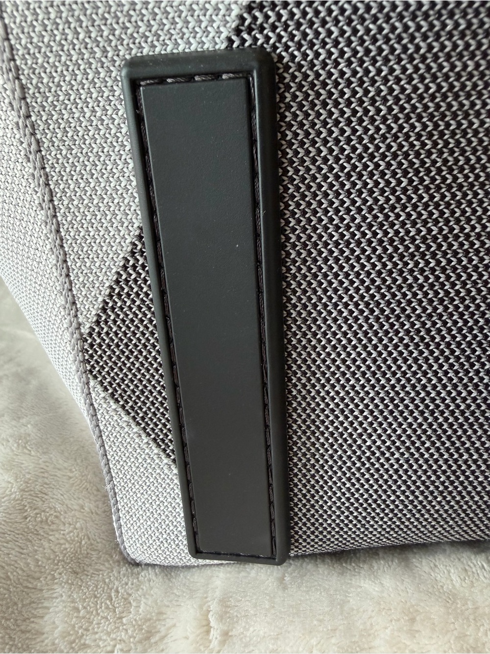 Rothy’s The Handbag ~ Charcoal Grey Crossbody Tote Shoulder Bag Washable - Picture 7 of 15